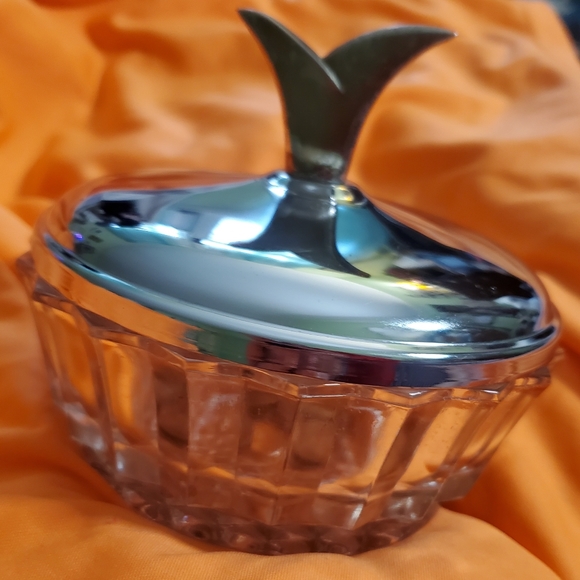 Trinket/Candy dish excellent condition - Picture 6 of 10